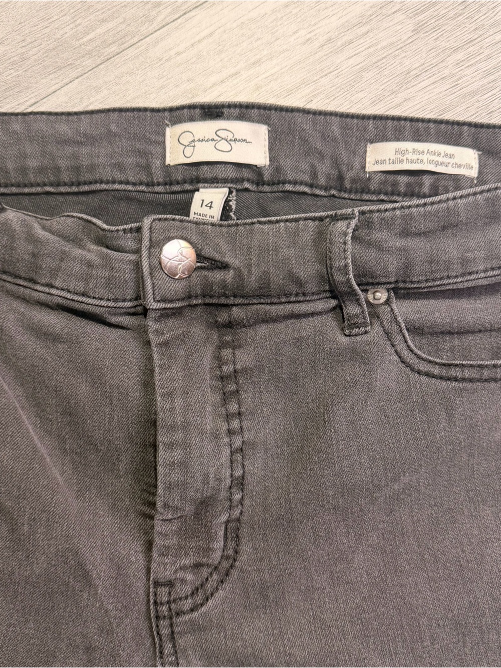 High rise Jessica Simpson Jeans - gray/black size 14 - Picture 3 of 6
